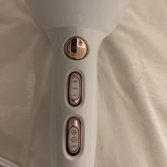 T3 Blowdryer - Picture 7 of 8